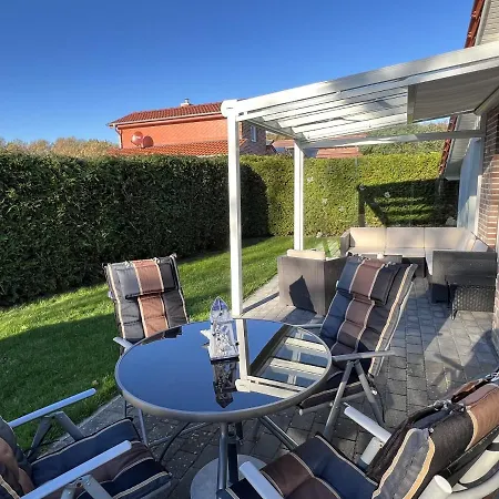 Semesterbostad Simone *